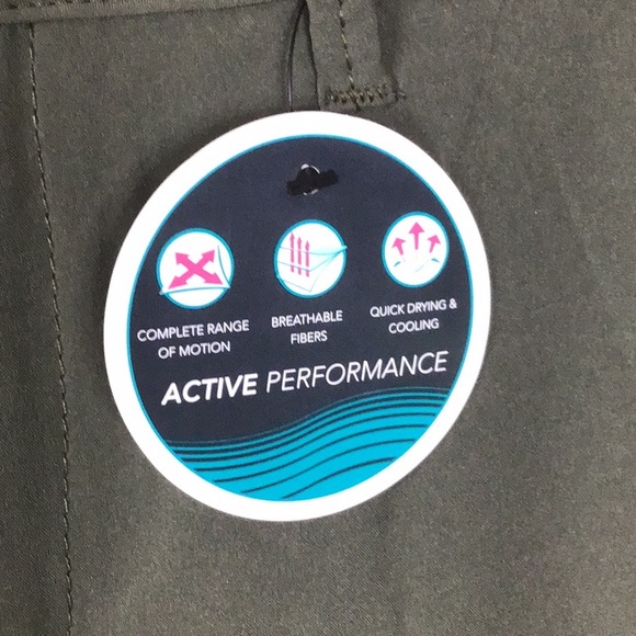 Brand new with tags Lee active performance collection Bermuda shorts green Sz 10 - Picture 3 of 5